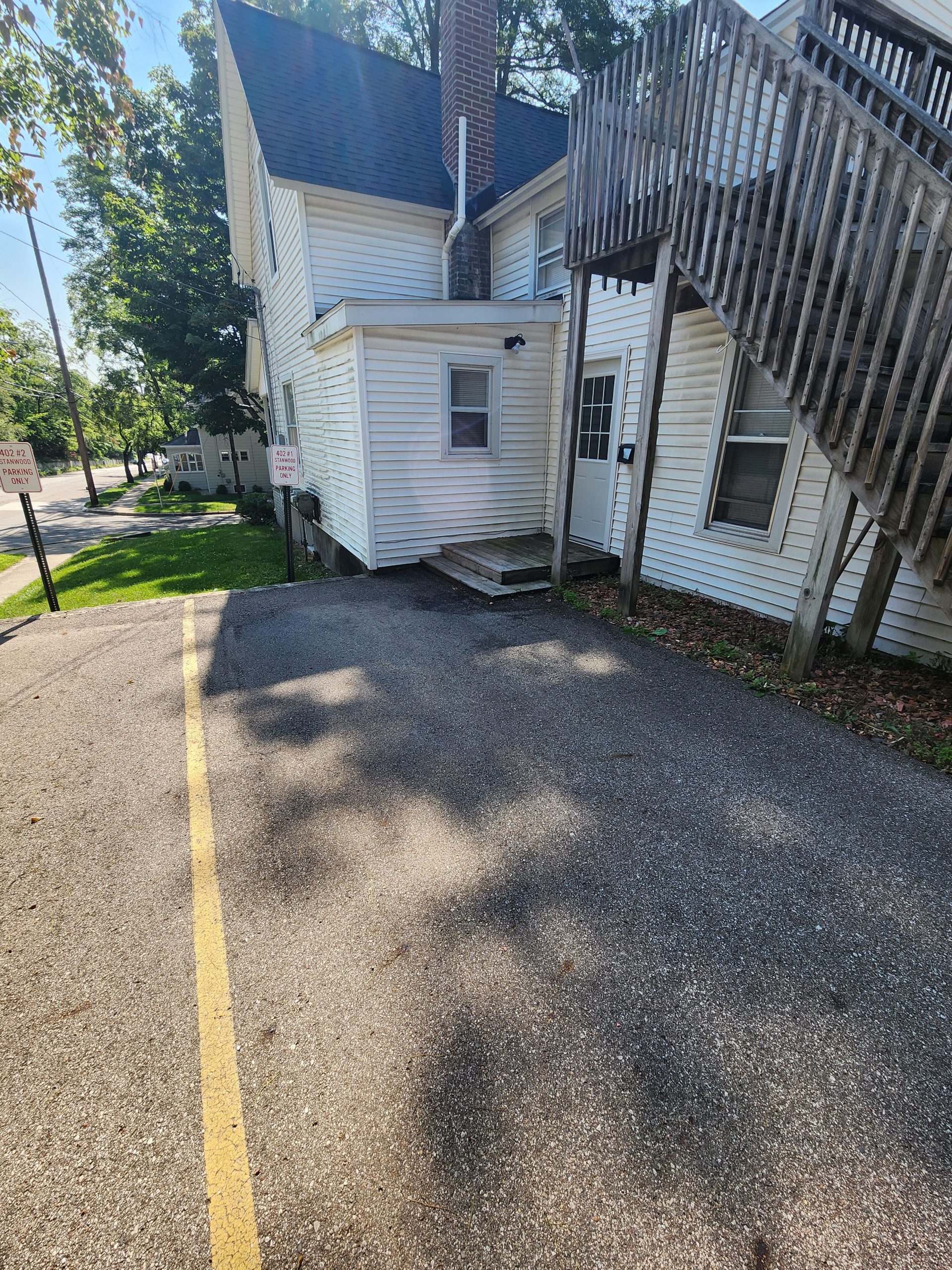 402 Stanwood #1 parking space