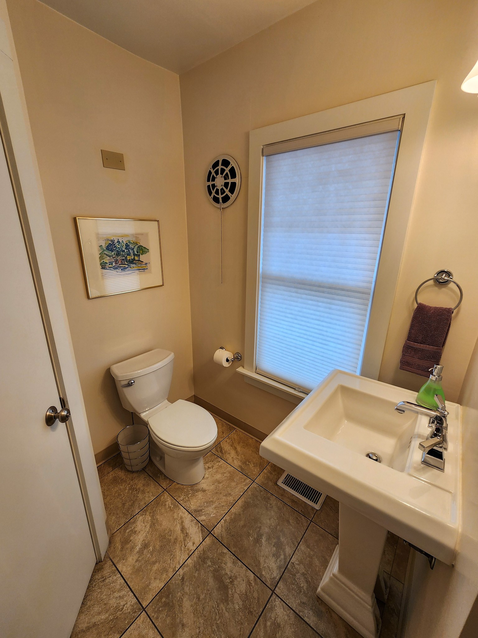 1324 Academy Main Floor Bathroom Picture 1 1324 Academy Main Floor Bathroom Picture 1